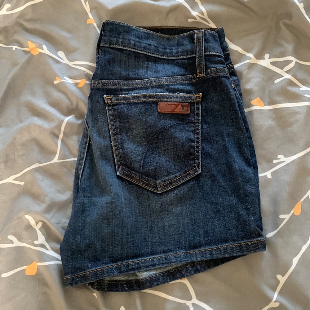 Joe’s jean shorts! 4.5 inch inseam. Size 29